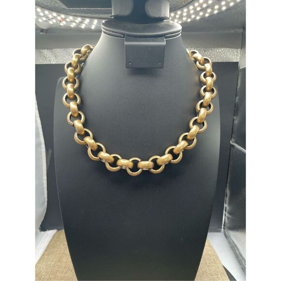 Chico’s Large Chain Link Necklace Brushed Gold Tone Logo Tag - Picture 1 of 9